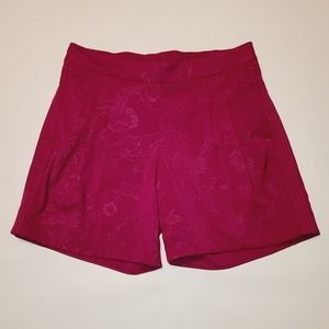 Nike Dri-Fit UV floral Emboss Pleated Golf shorts